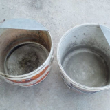 Třetí ruka při práci s spatuly